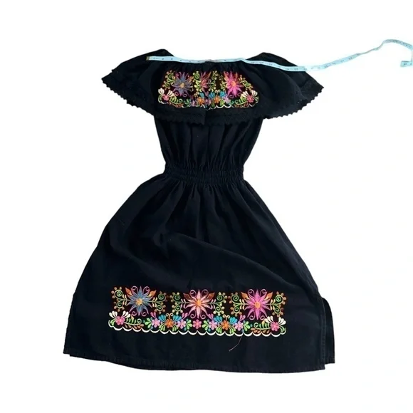 Traditional Mexican Dress from Puebla MX